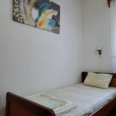 Gjorgji 68a * Ohrid